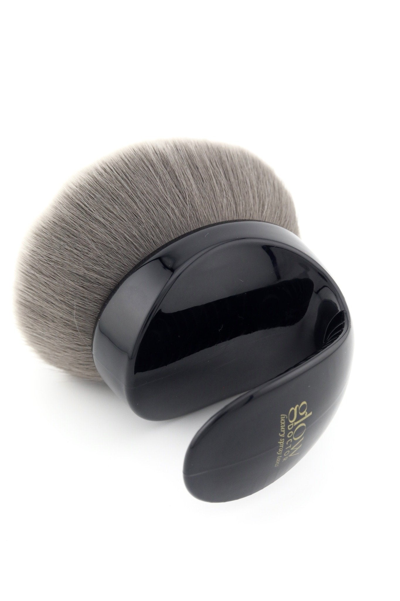 JUST LAUNCHED The Glow Buffer: Full Body Tan Application Brush